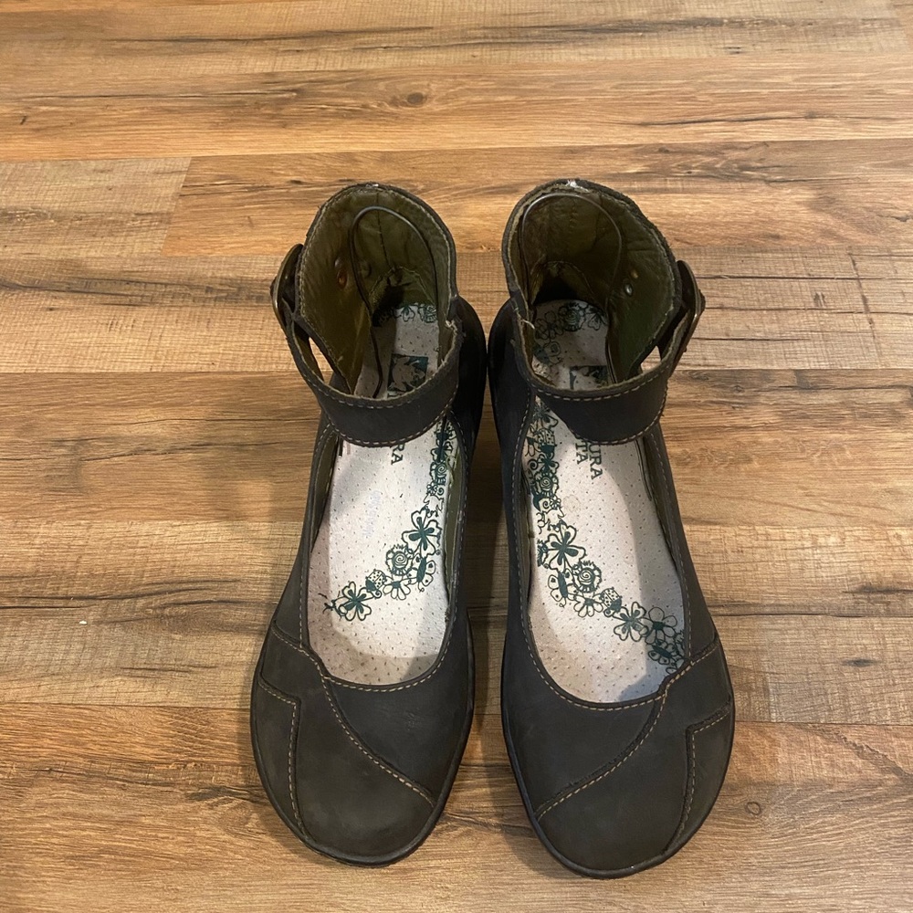 Elegant Black Women's Shoes